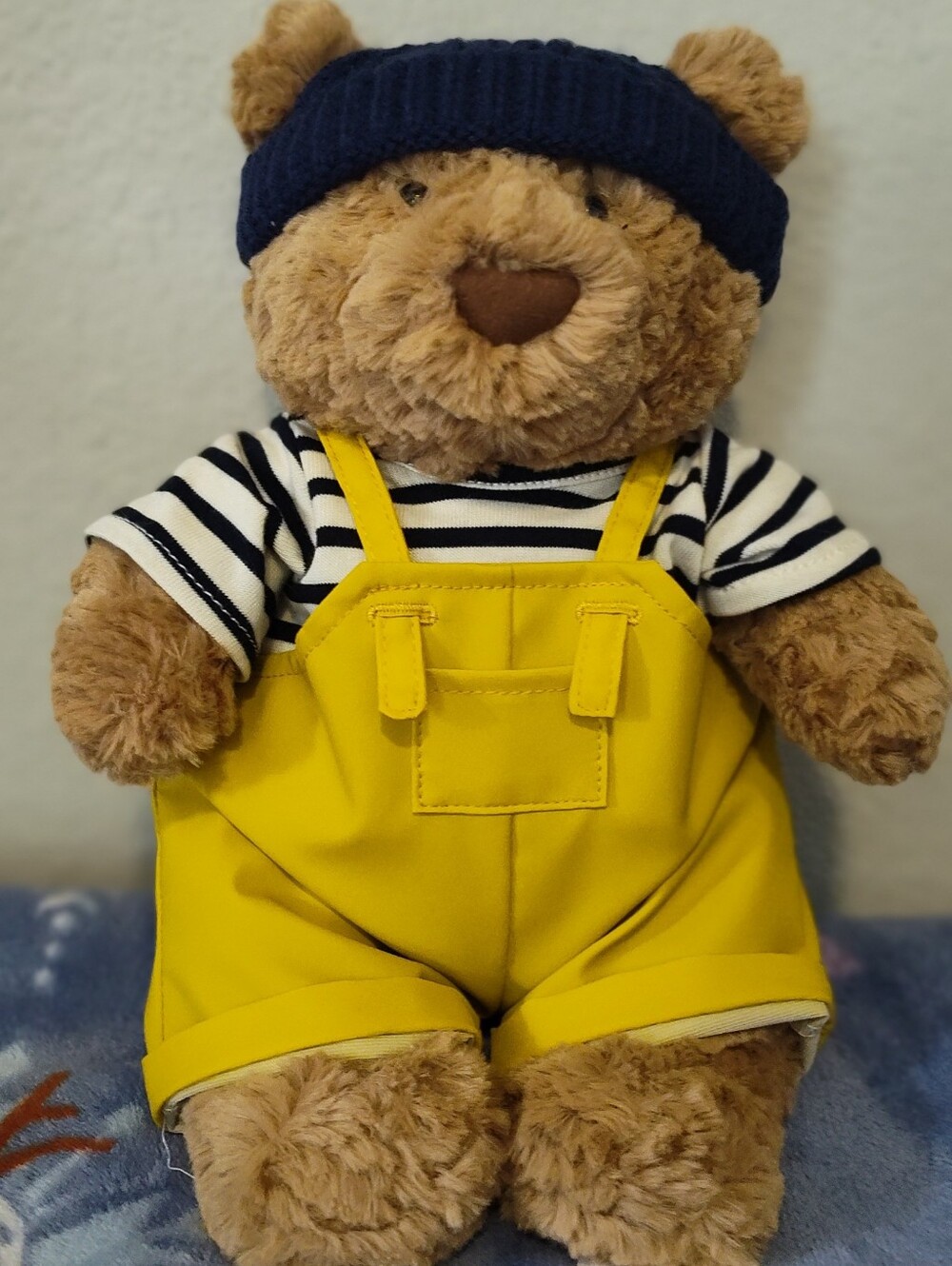 NWT- Jelly Cat Bartholemew Bear